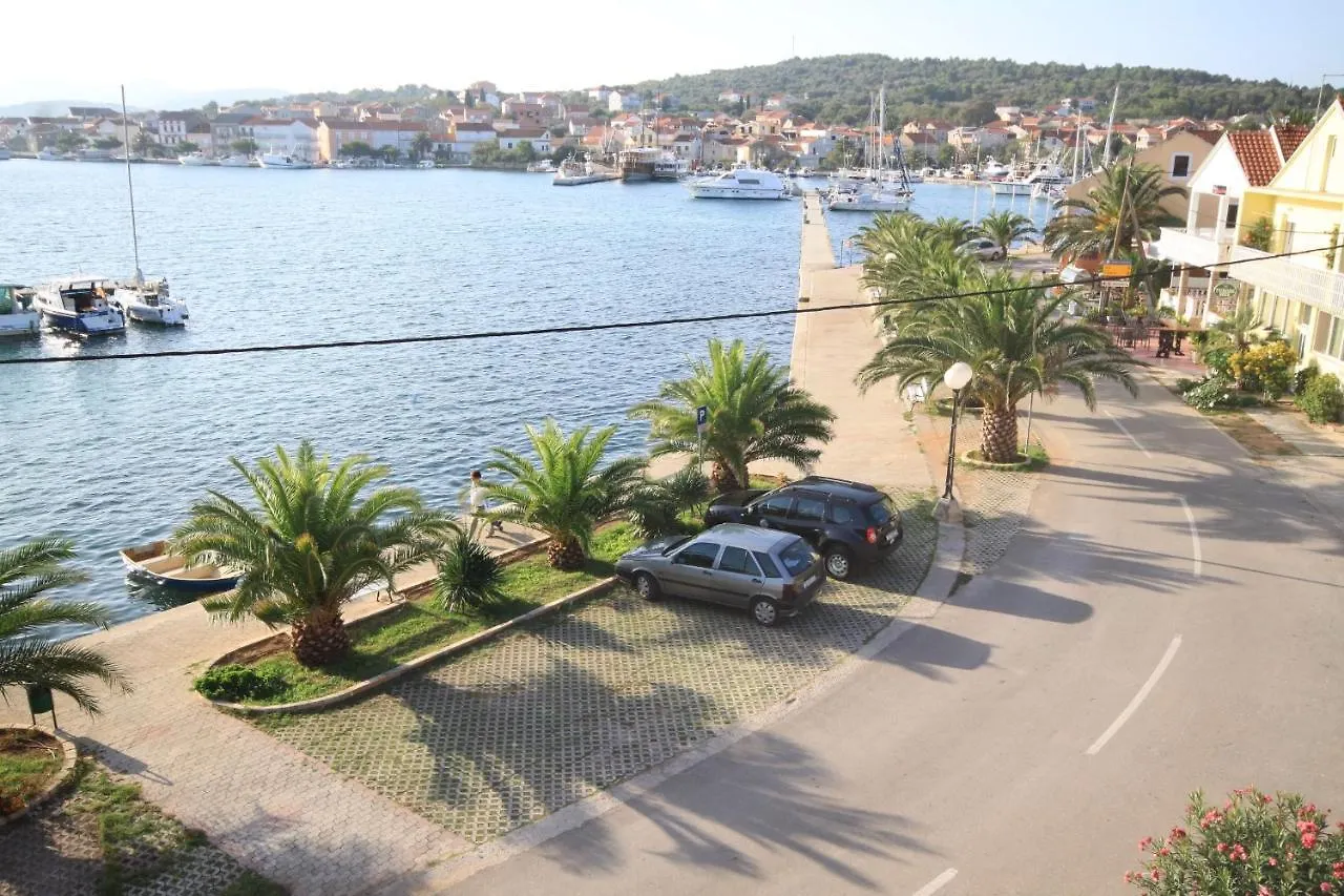 Apartments By The Sea Kukljica, Ugljan - 8478 0*, Kukljica Croatia