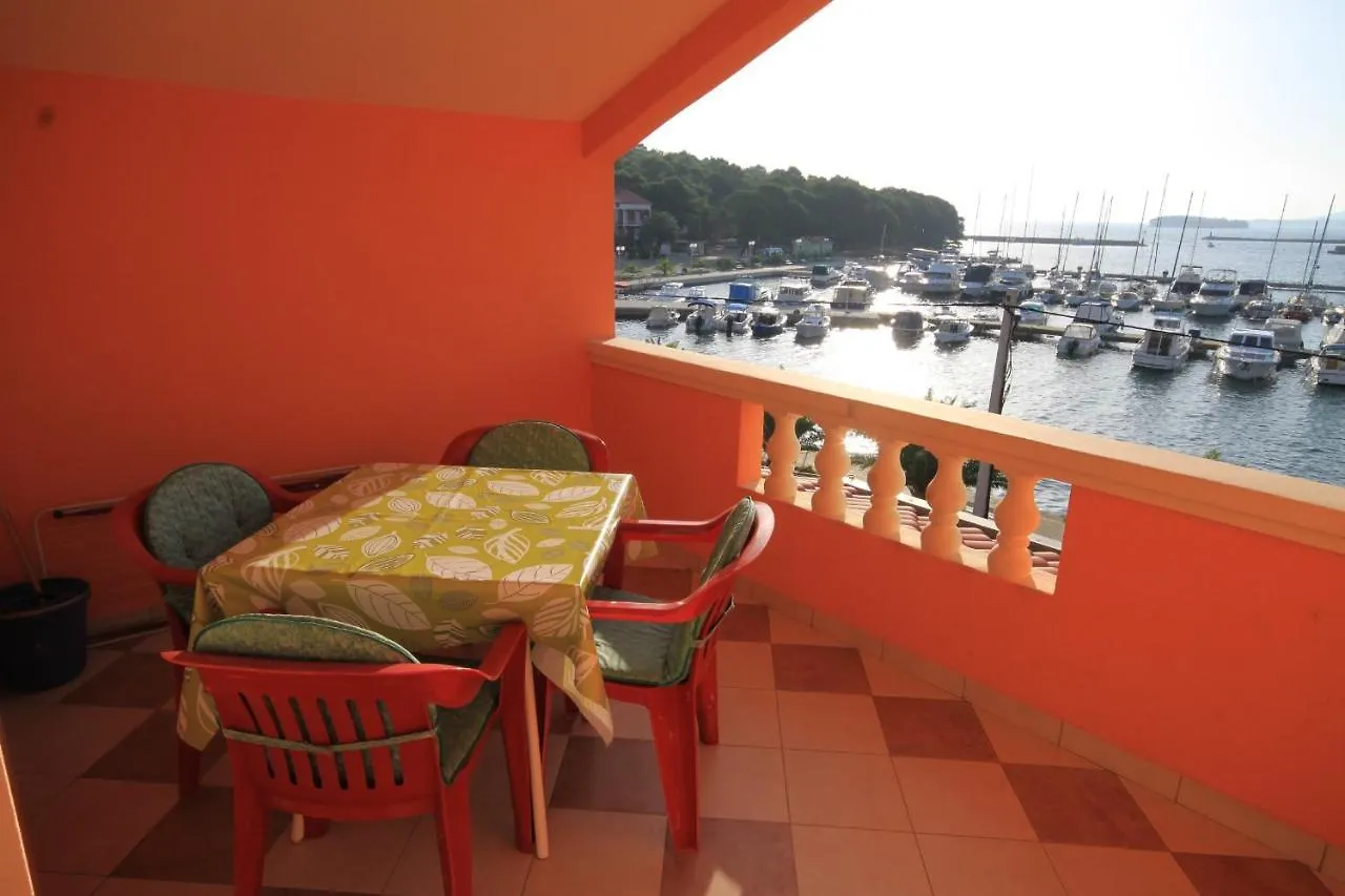 Apartments By The Sea Kukljica, Ugljan - 8478 Croatia